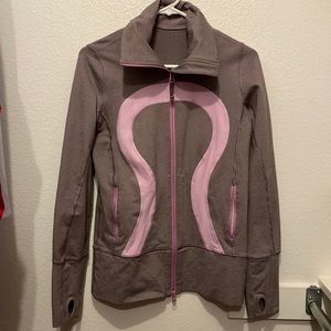 Lululemon Jacket - Size 6 purple and grey striped